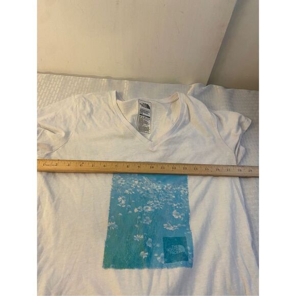 2 The NorthFace tshirts lot blue white large - Picture 7 of 10